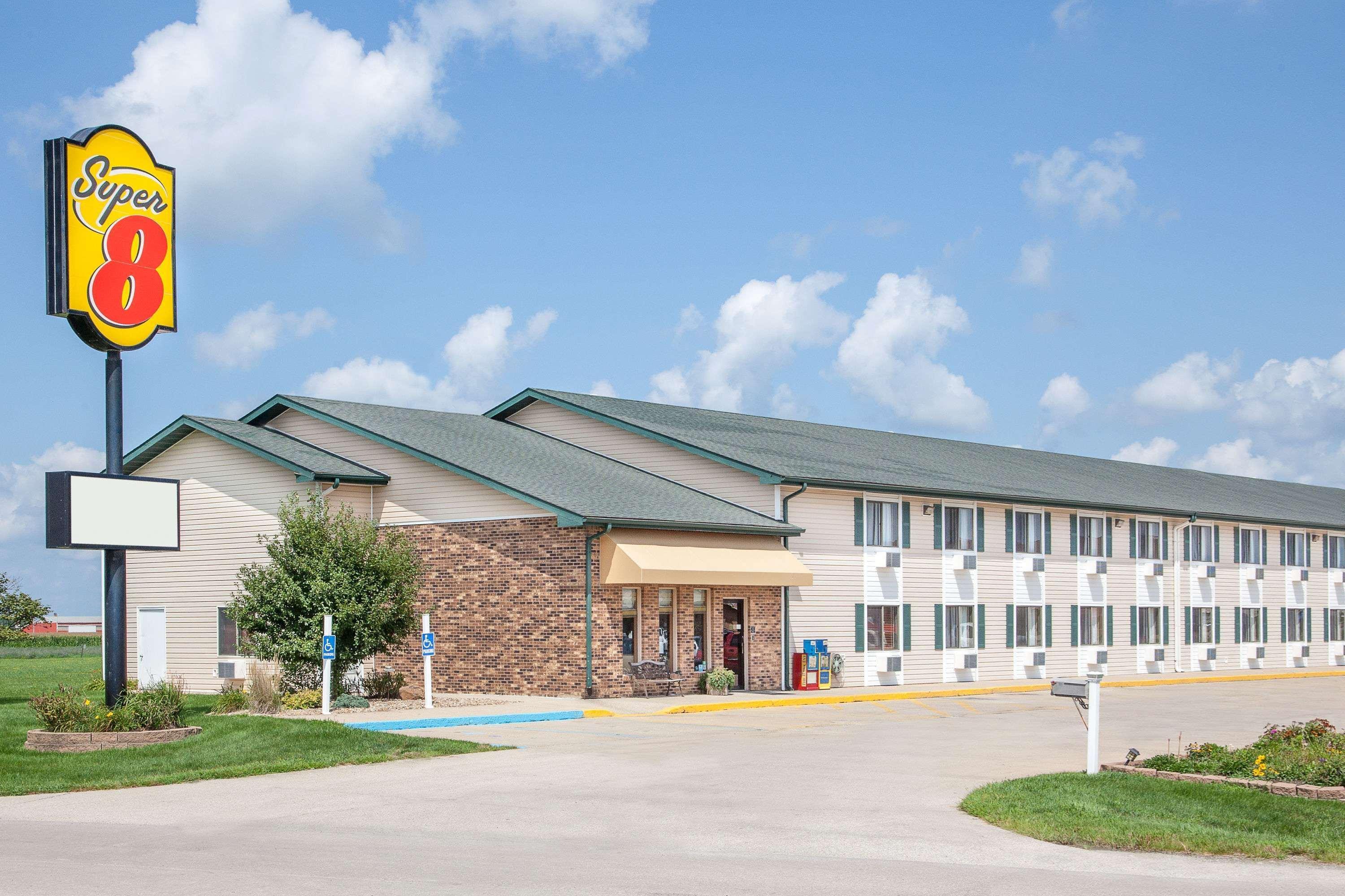 Motel Super 8 By Wyndham Mt Pleasant Mount Pleasant Exterior foto